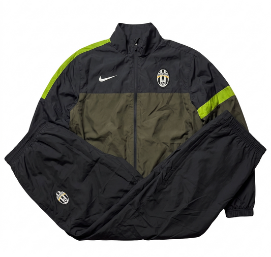 Juventus Turin Tracksuit M